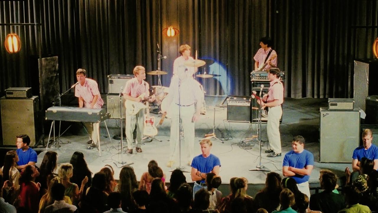 Summer Dreams: The Story of The Beach Boys