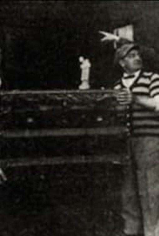 Behind the Screen photo