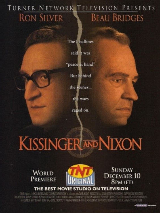 Kissinger and Nixon photo