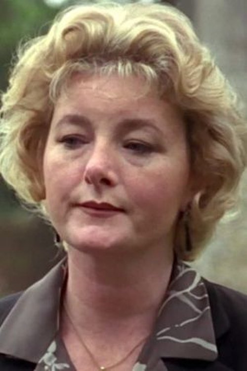 Abigail McKern photo