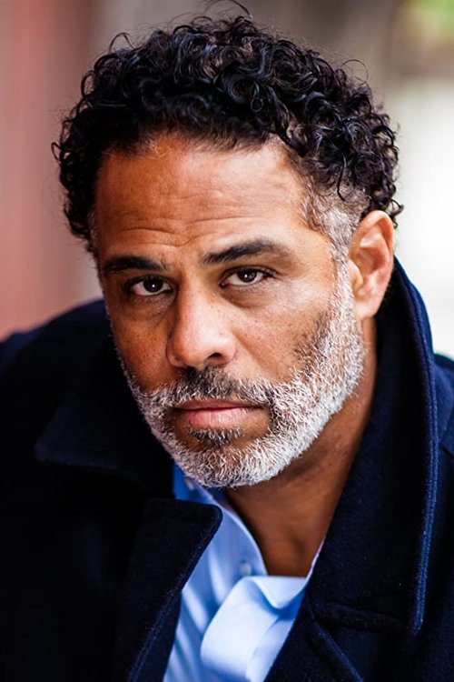 Adam Lazarre-White photo