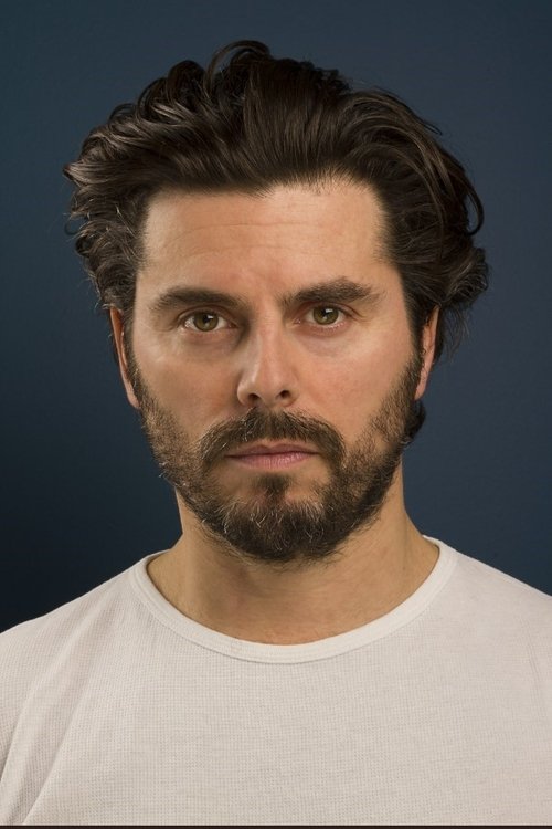 Adam Robertson photo