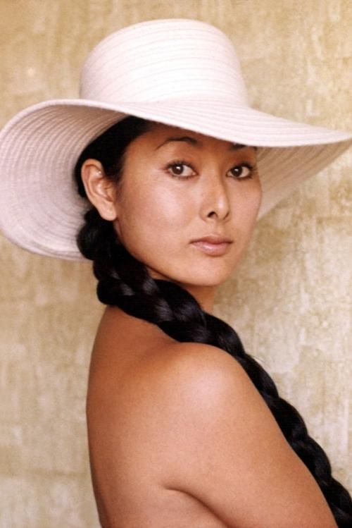 Adele Yoshioka photo