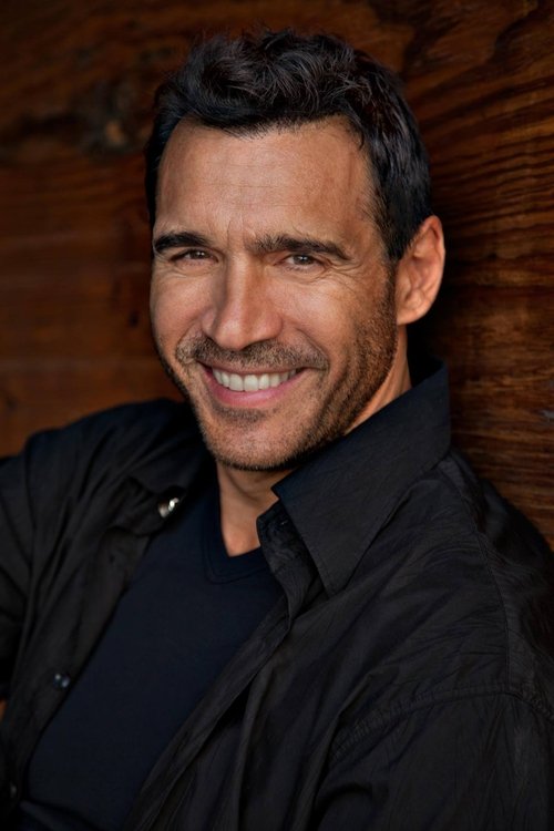 Adrian Paul photo