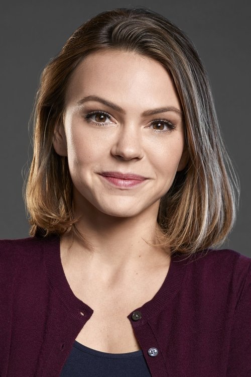 Aimee Teegarden photo