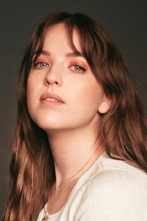 Aislinn Paul photo