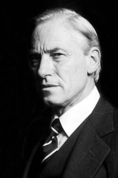 Alan MacNaughtan photo