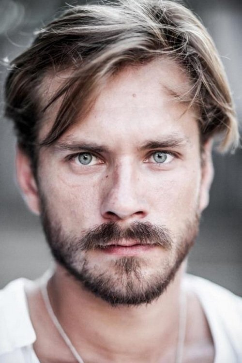 Aleksandr Gorbatov photo