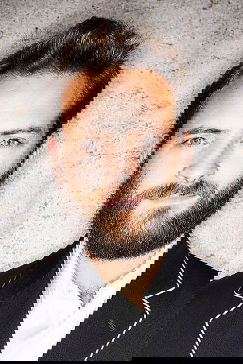 Alessandro Borghi photo