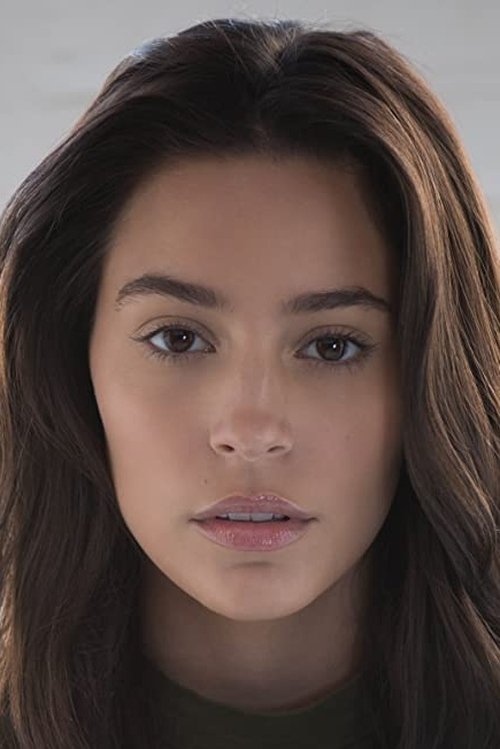 Alexxis Lemire photo