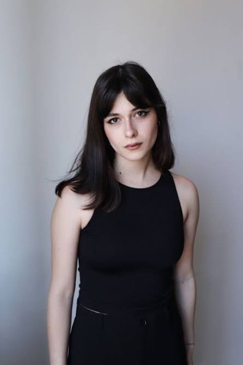 Alice Azzariti photo