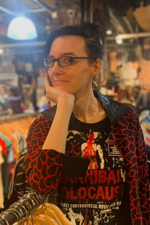 Profile image of Alice Xandra Thirteen