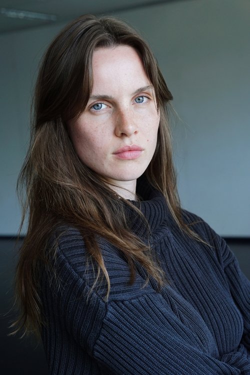 Alina Thiemann photo