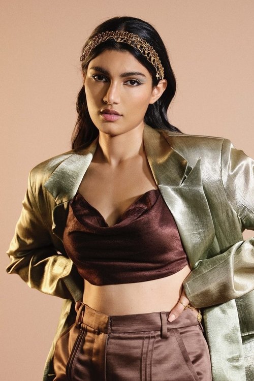 Alizeh Agnihotri photo