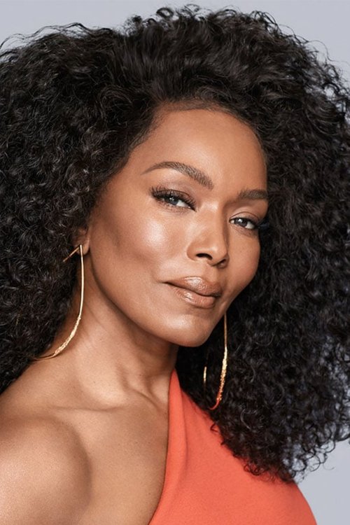 Angela Bassett photo
