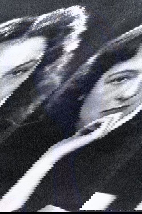 Angela Salloker photo