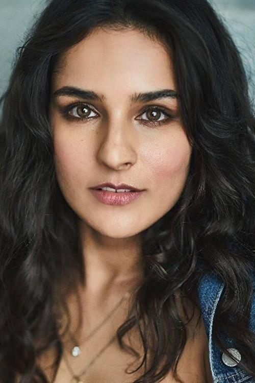 Angira Dhar photo