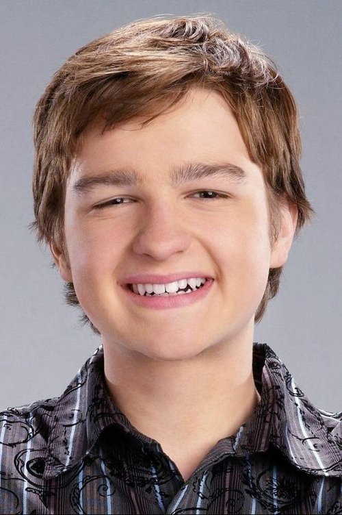 Angus T. Jones photo