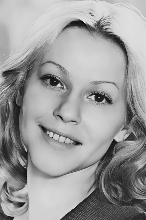 Anna Kamenkova photo