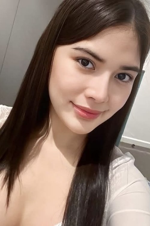 Anne Marie Gonzales photo