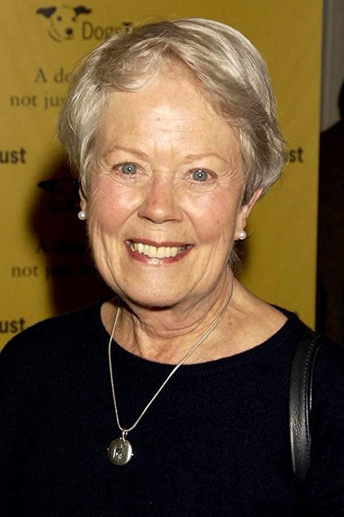 Annette Crosbie photo