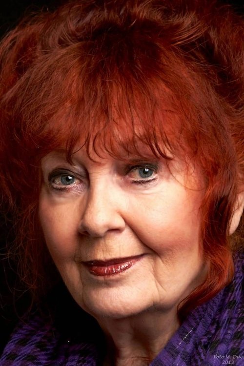 Annie Birgit Garde photo