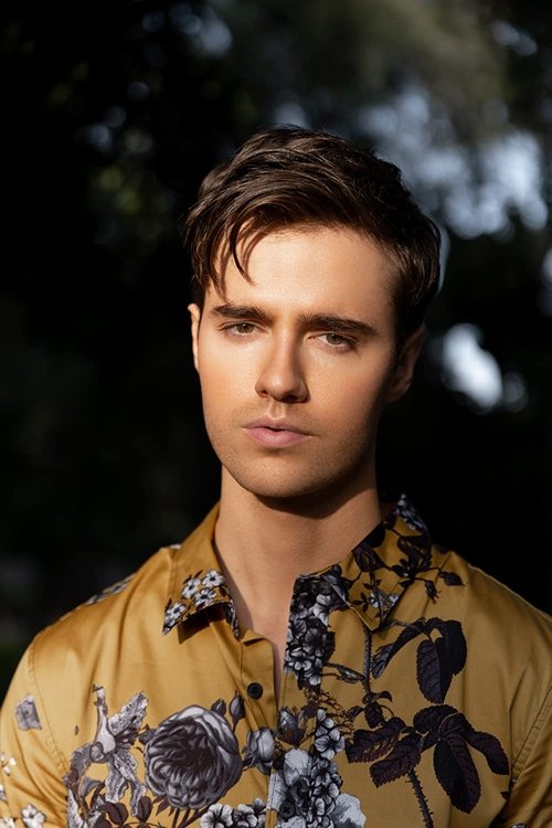 Anthony De La Torre photo