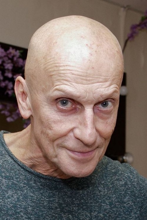 Anton Adasinsky photo