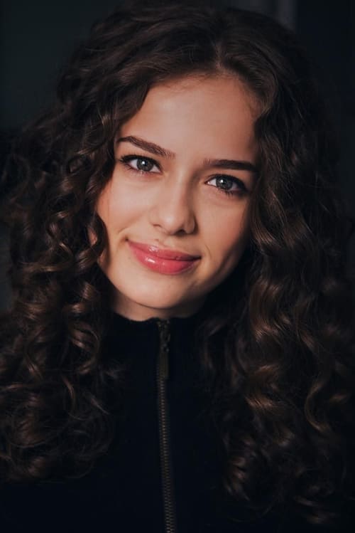 Aryana Engineer photo