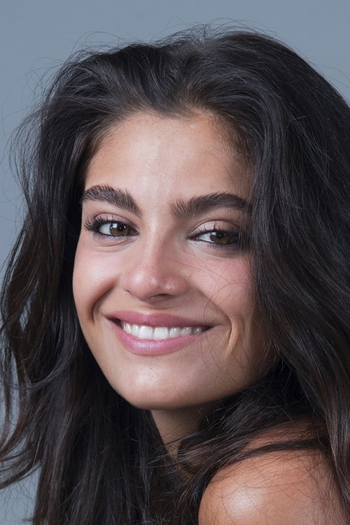 Aurora Giovinazzo photo