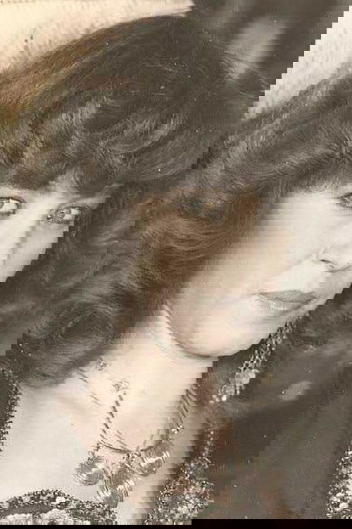 Ayşegül Ünsal photo