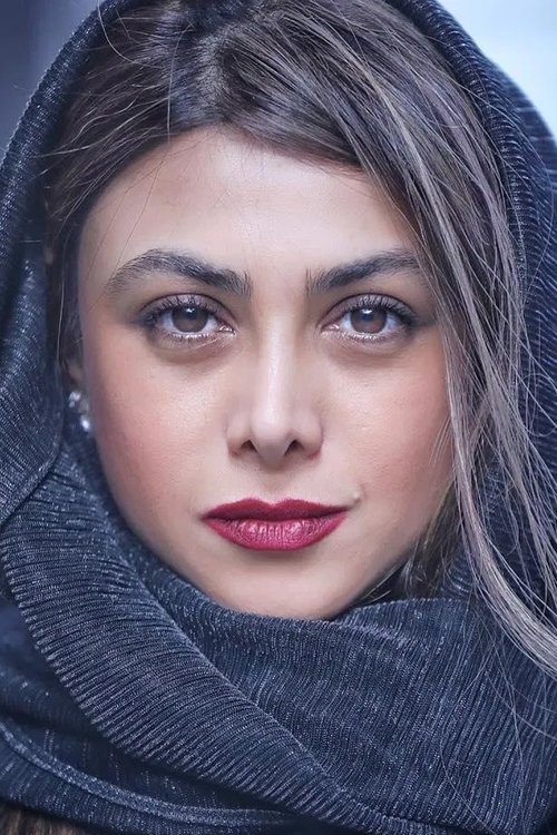 Azade Samadi photo