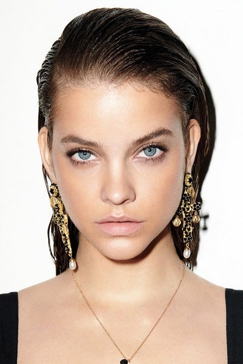 Barbara Palvin photo