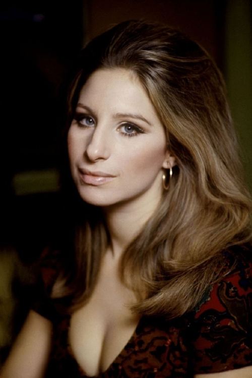 Barbra Streisand photo