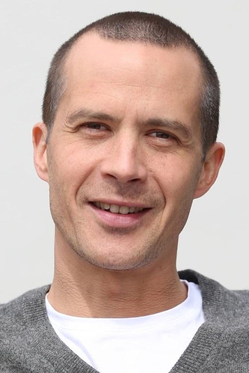 Barnaby Metschurat photo