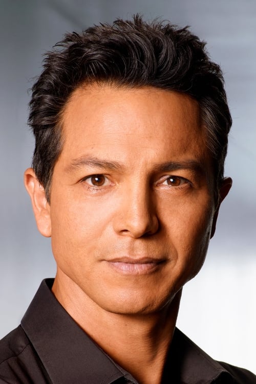 Benjamin Bratt photo