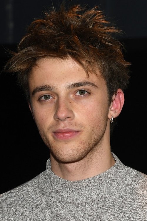 Benjamin Voisin photo