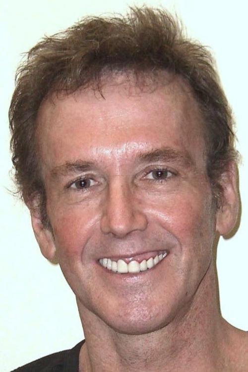 Bill Sienkiewicz photo