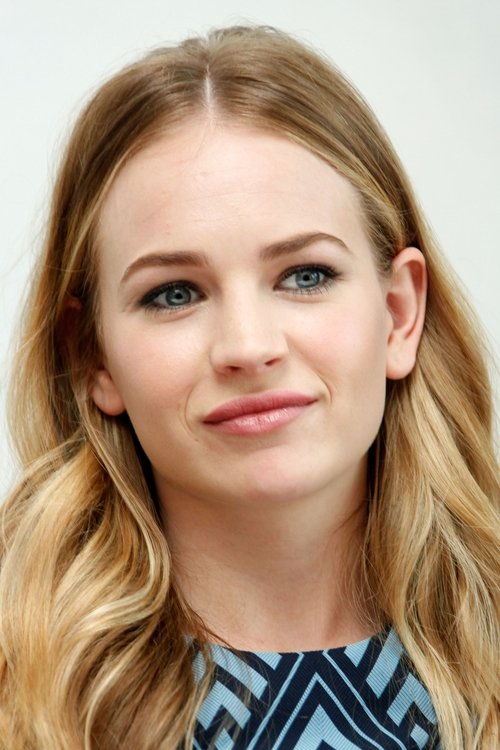 Britt Robertson photo