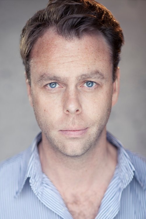 Bruce Mackinnon photo