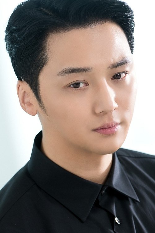 Byun Yo-han photo