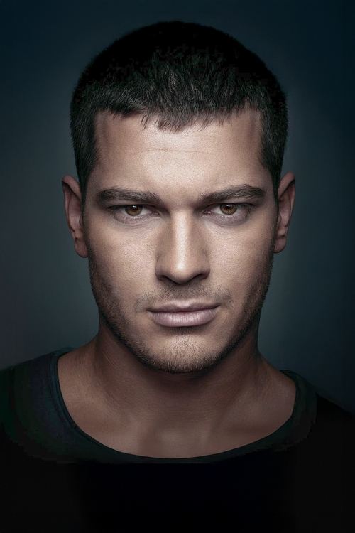 Çağatay Ulusoy photo