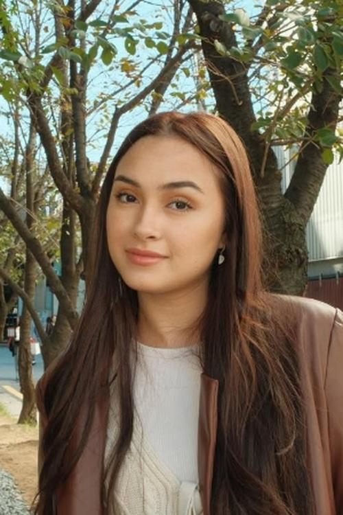 Caitlin Halderman photo