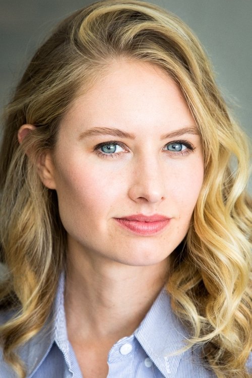 Caitlin Thompson photo