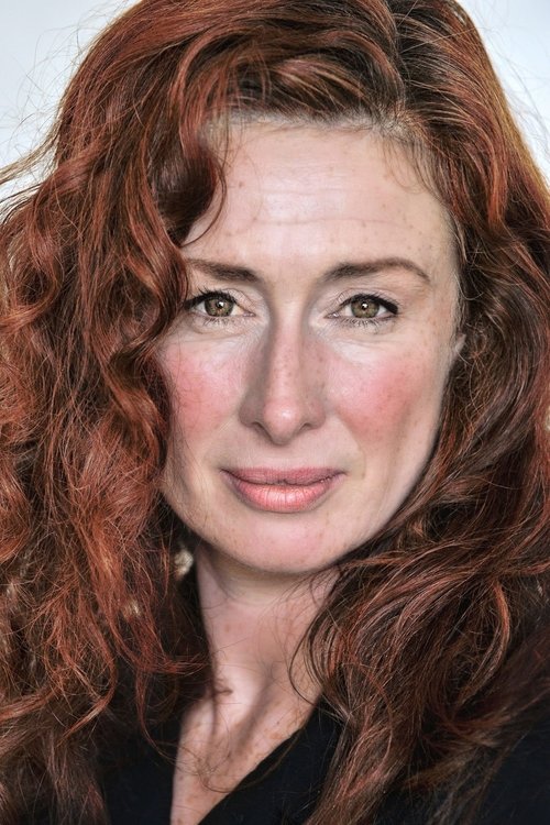 Caitríona Ní Mhurchú photo