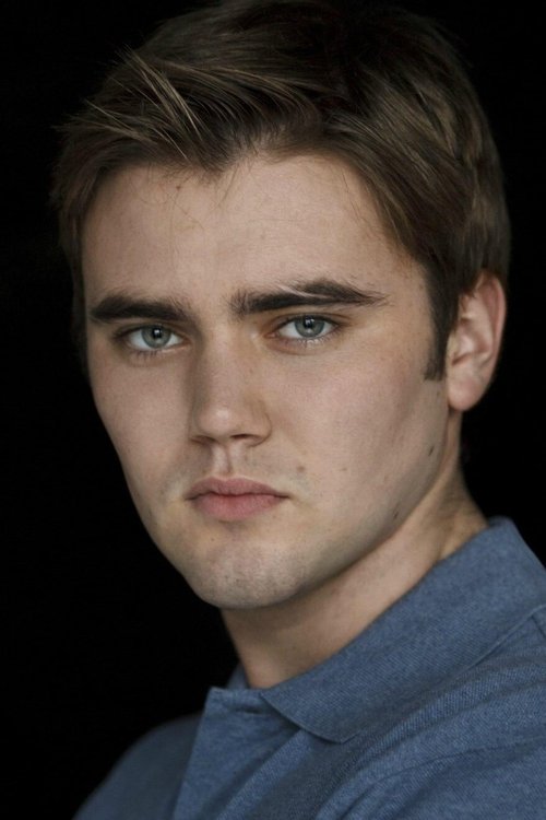 Cameron Bright photo