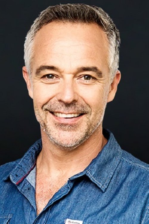 Cameron Daddo photo