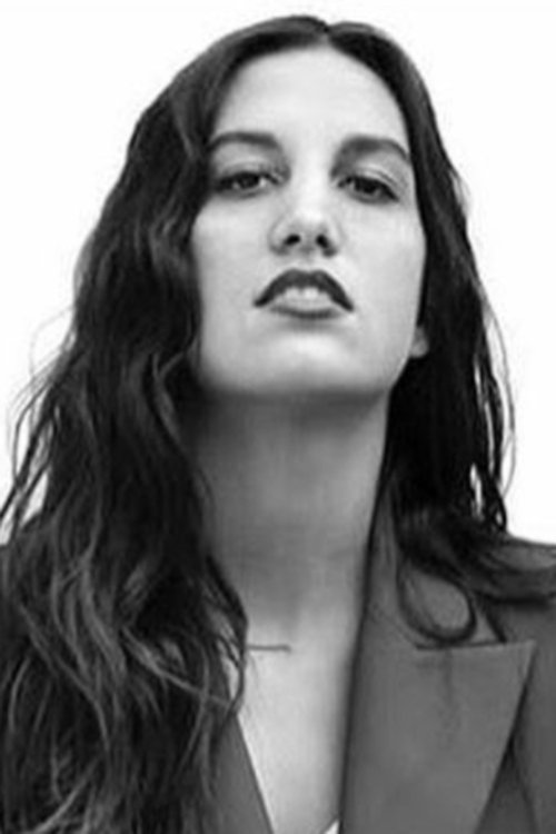 Camila Bertone photo