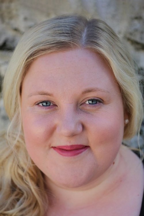 Caroline Deyga photo