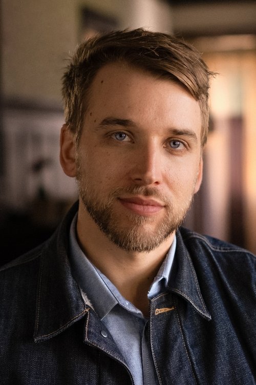 Profile image of Carson Lund